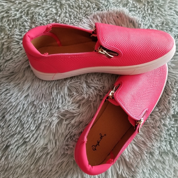 Qaspial Shoes - Qaspial women's sneaker